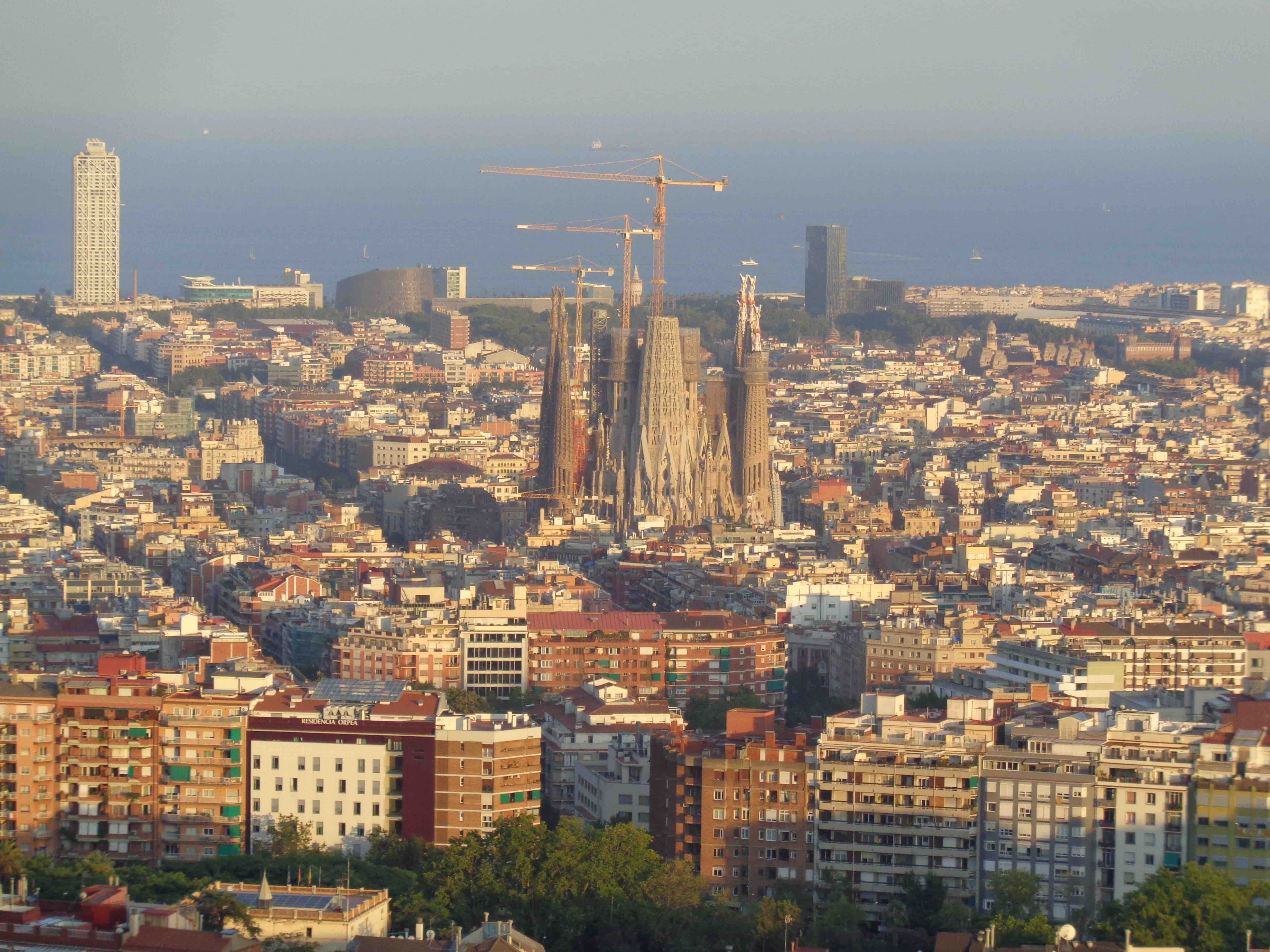 Summer in Barcelona - Business & Creative Industries